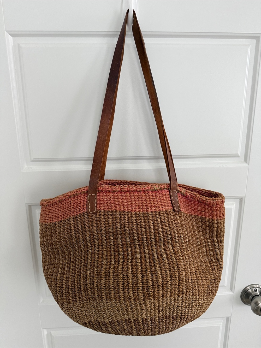 Natural Sisal Market Tote with Leather Straps